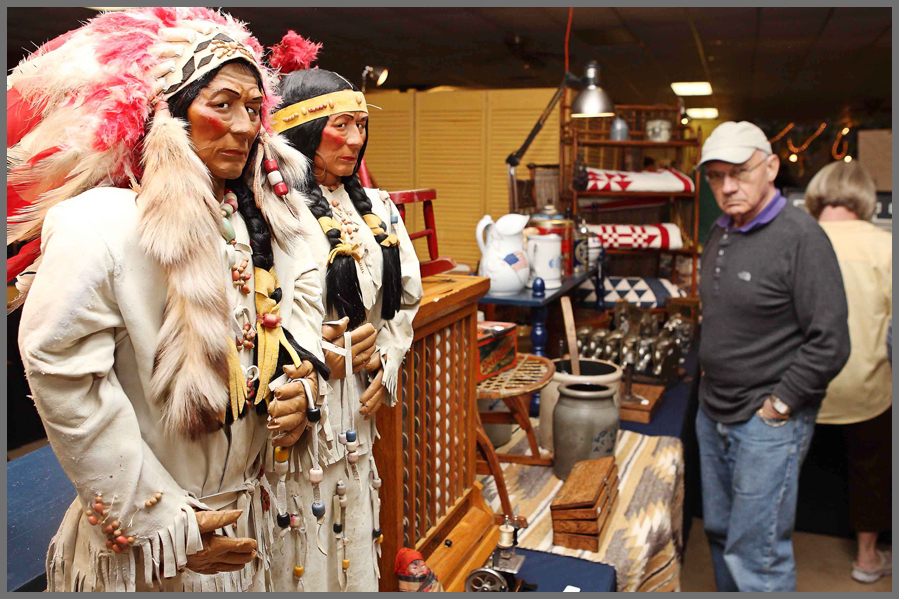 kendall county fairgrounds antique show